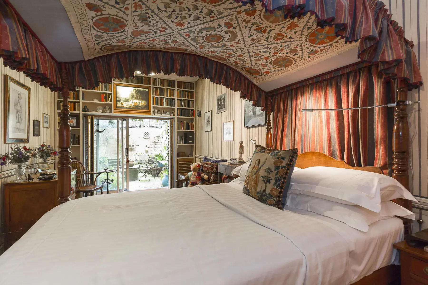 Montague Place, holiday home in Holborn, London