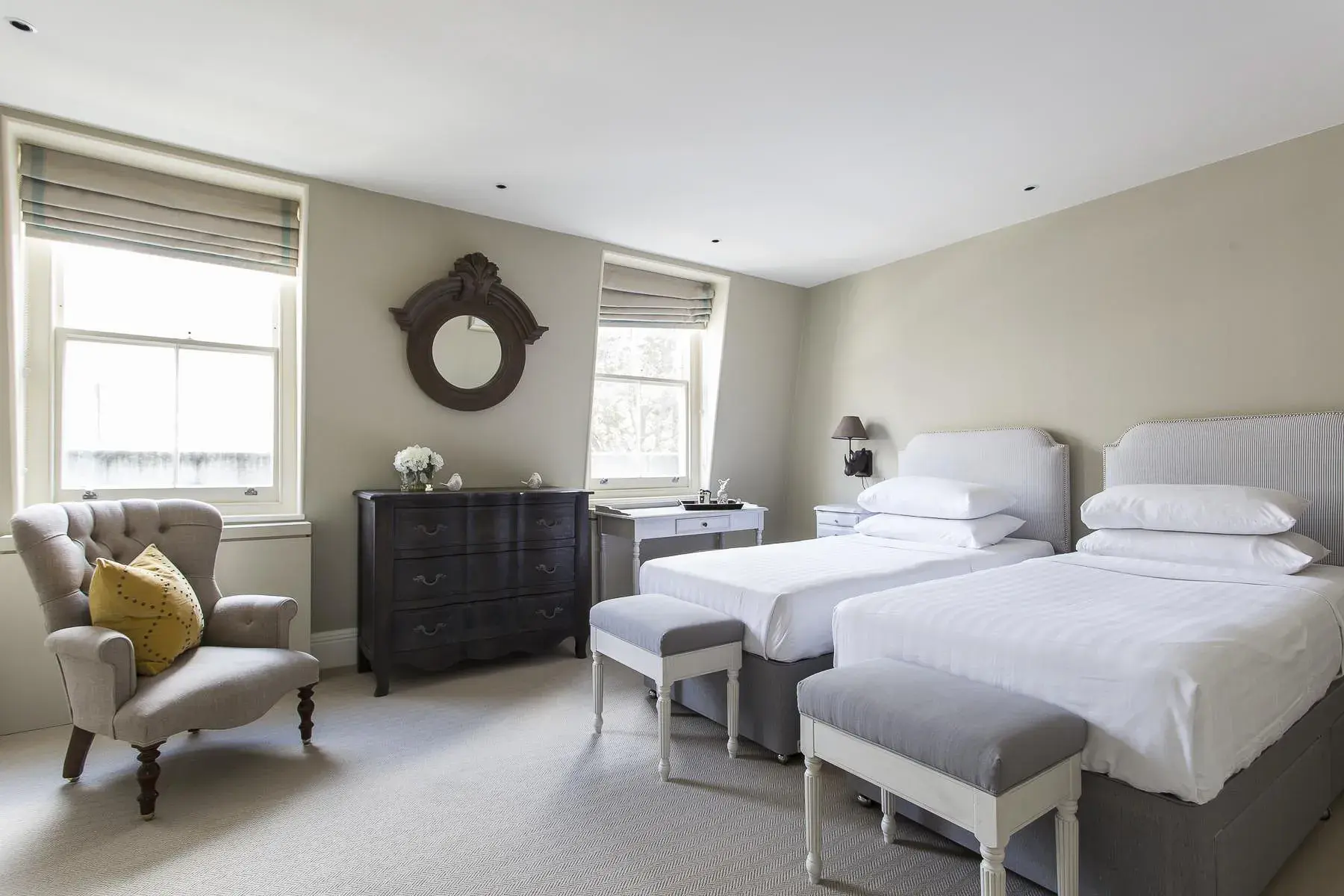 Ovington Gardens, holiday home in Knightsbridge, London