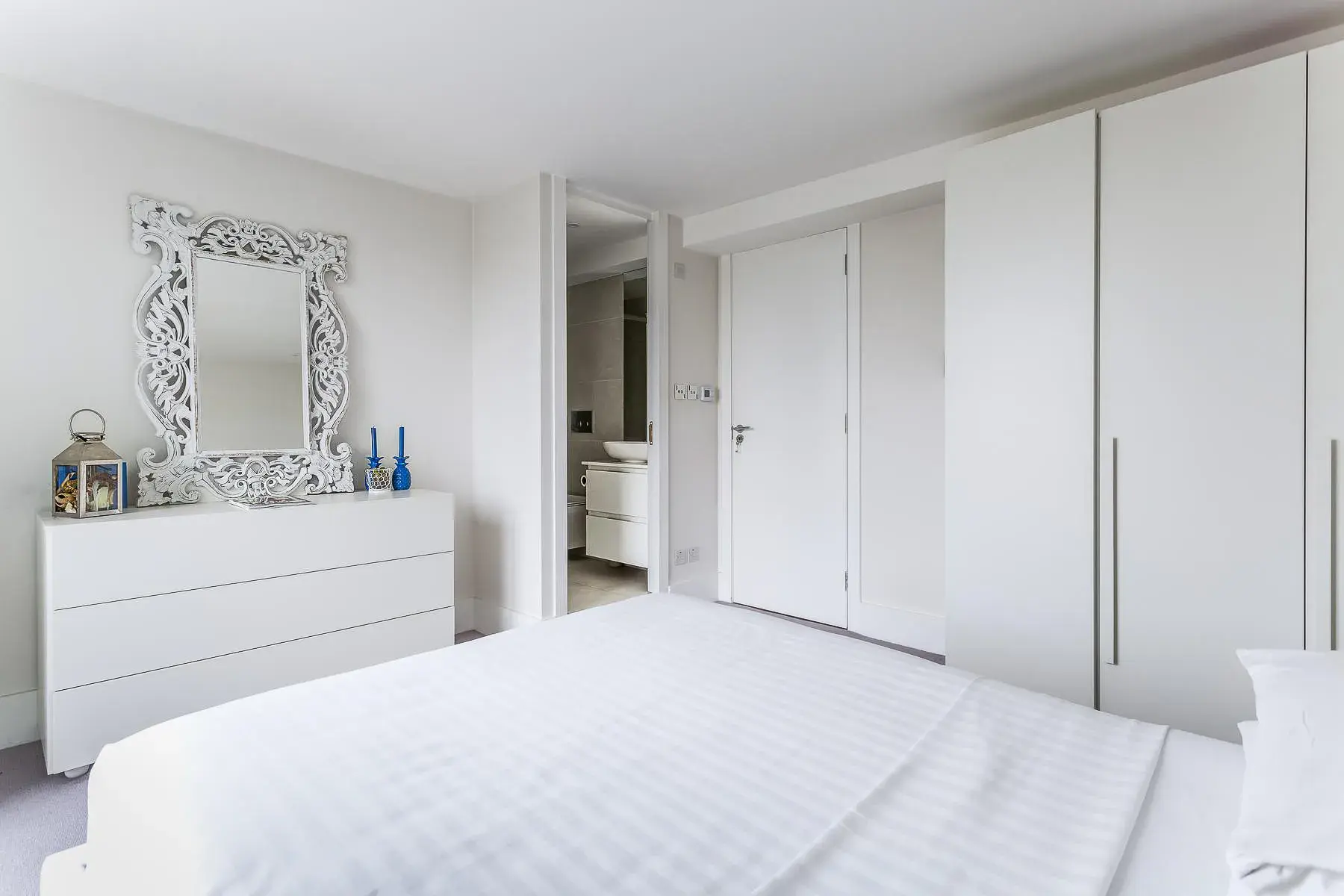 St George's Wharf , holiday home in Lambeth, London