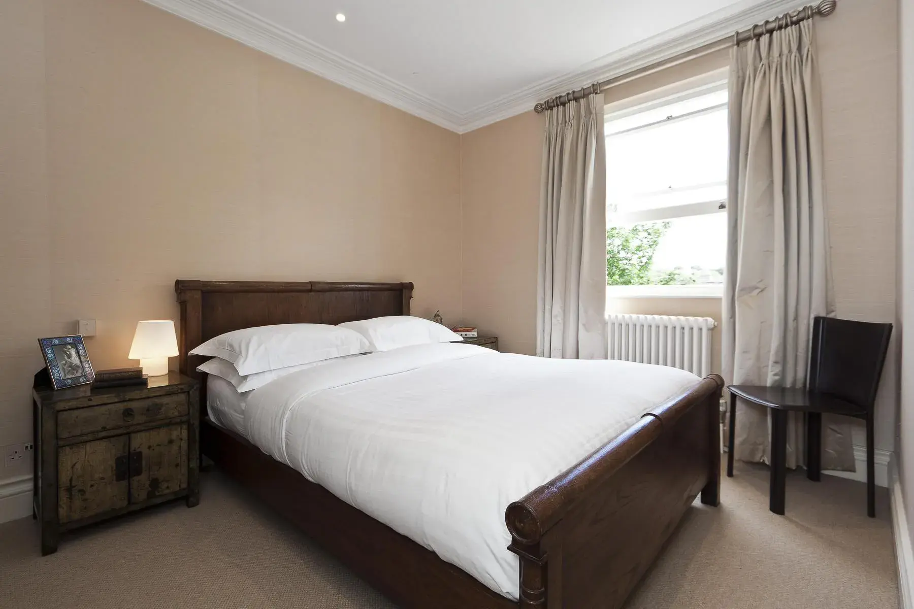 St Anns Road, holiday home in Holland Park, London