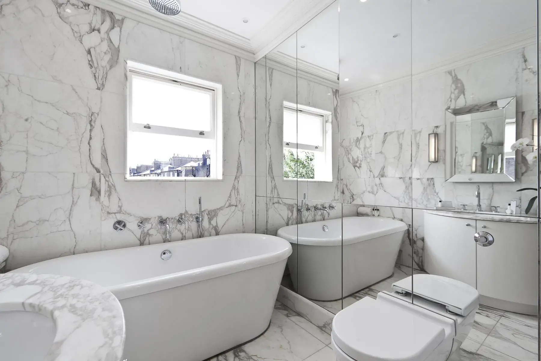 St Anns Road, holiday home in Holland Park, London