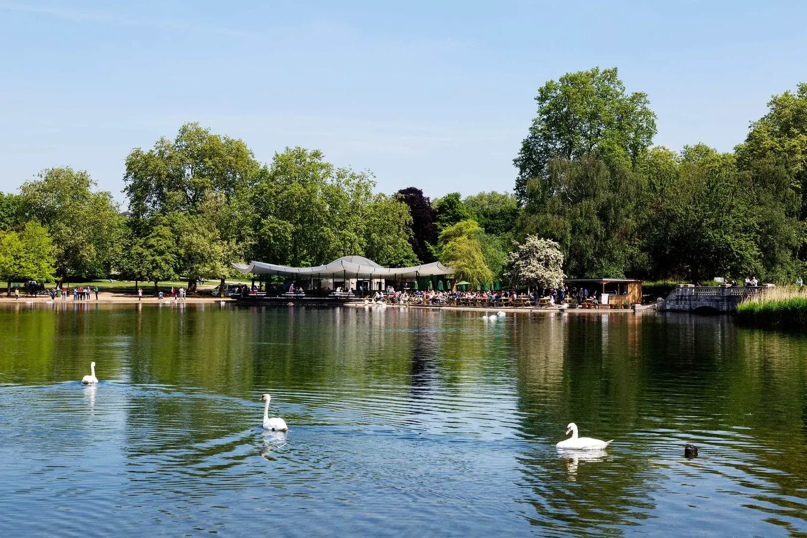 Bayswater Road, holiday home in Bayswater, London