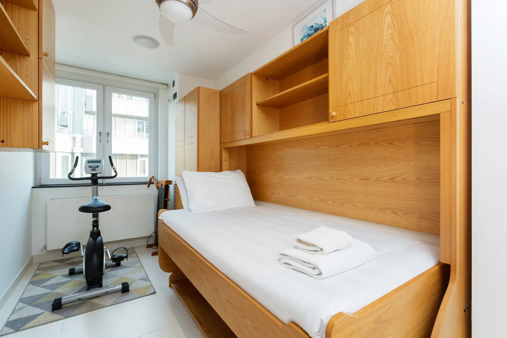 Bayswater Road, holiday home in Bayswater, London