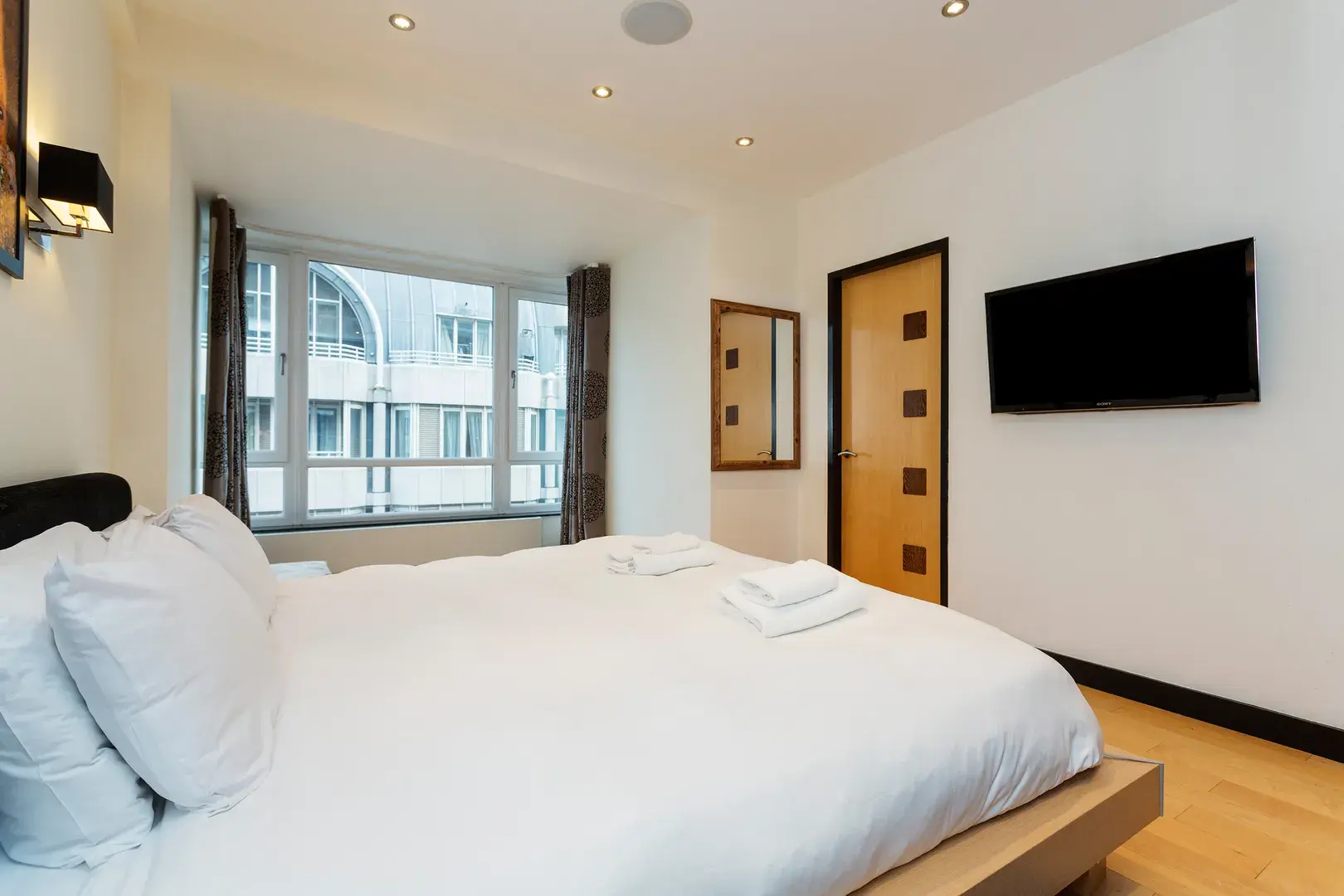 Bayswater Road, holiday home in Bayswater, London