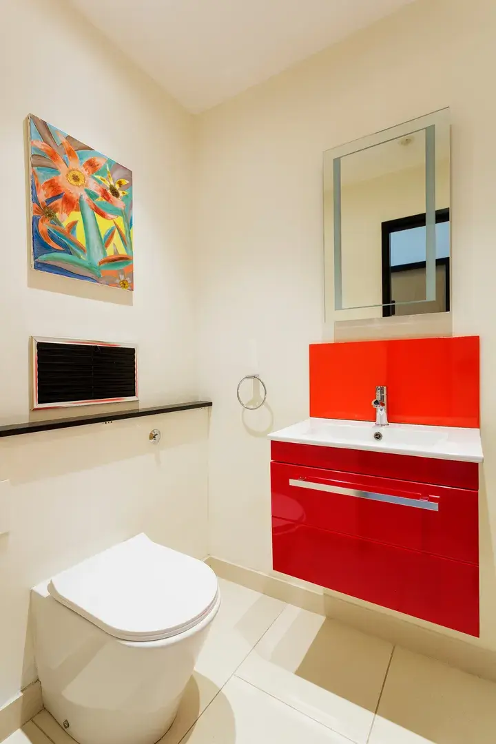 Bayswater Road, holiday home in Bayswater, London