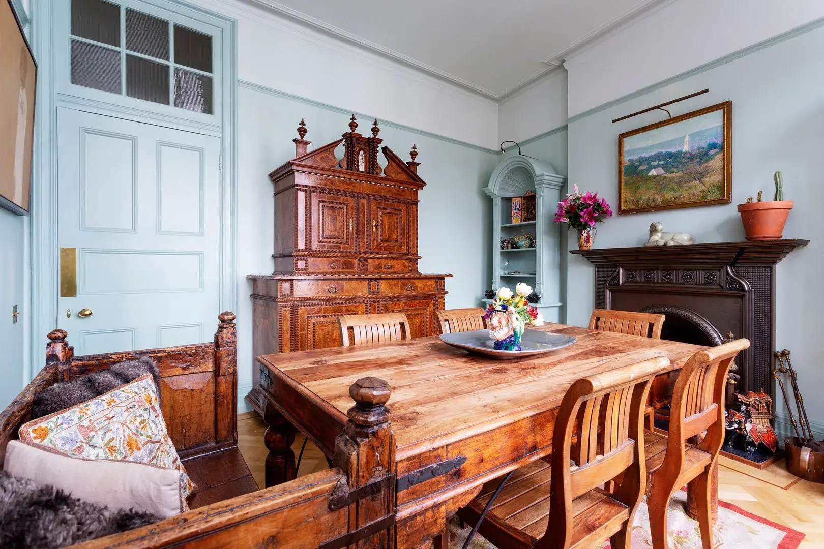 Fitzjames Avenue, holiday home in Kensington, London