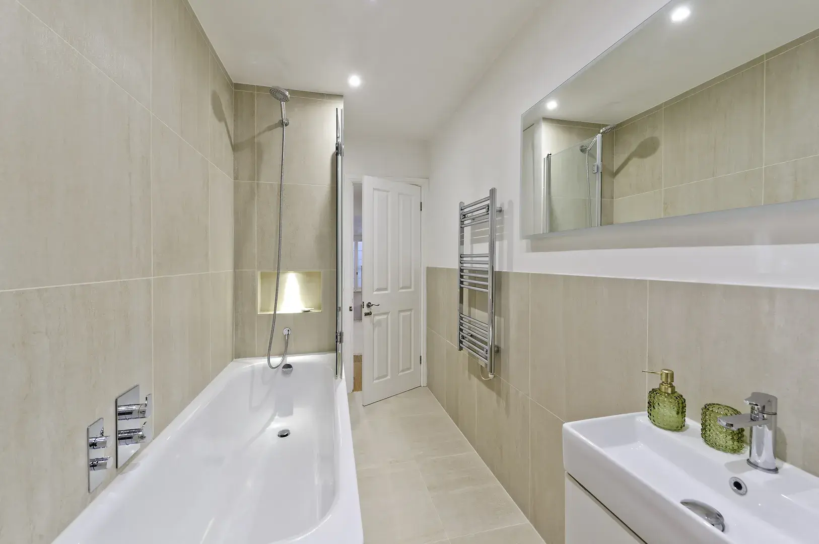 Chesilton Road, holiday home in Fulham, London