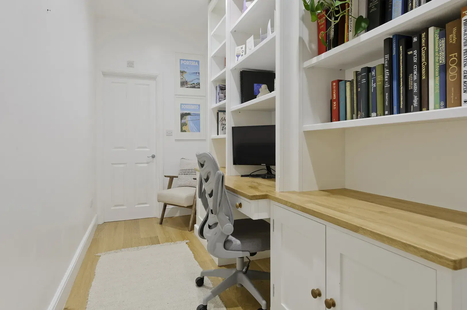 Chesilton Road, holiday home in Fulham, London