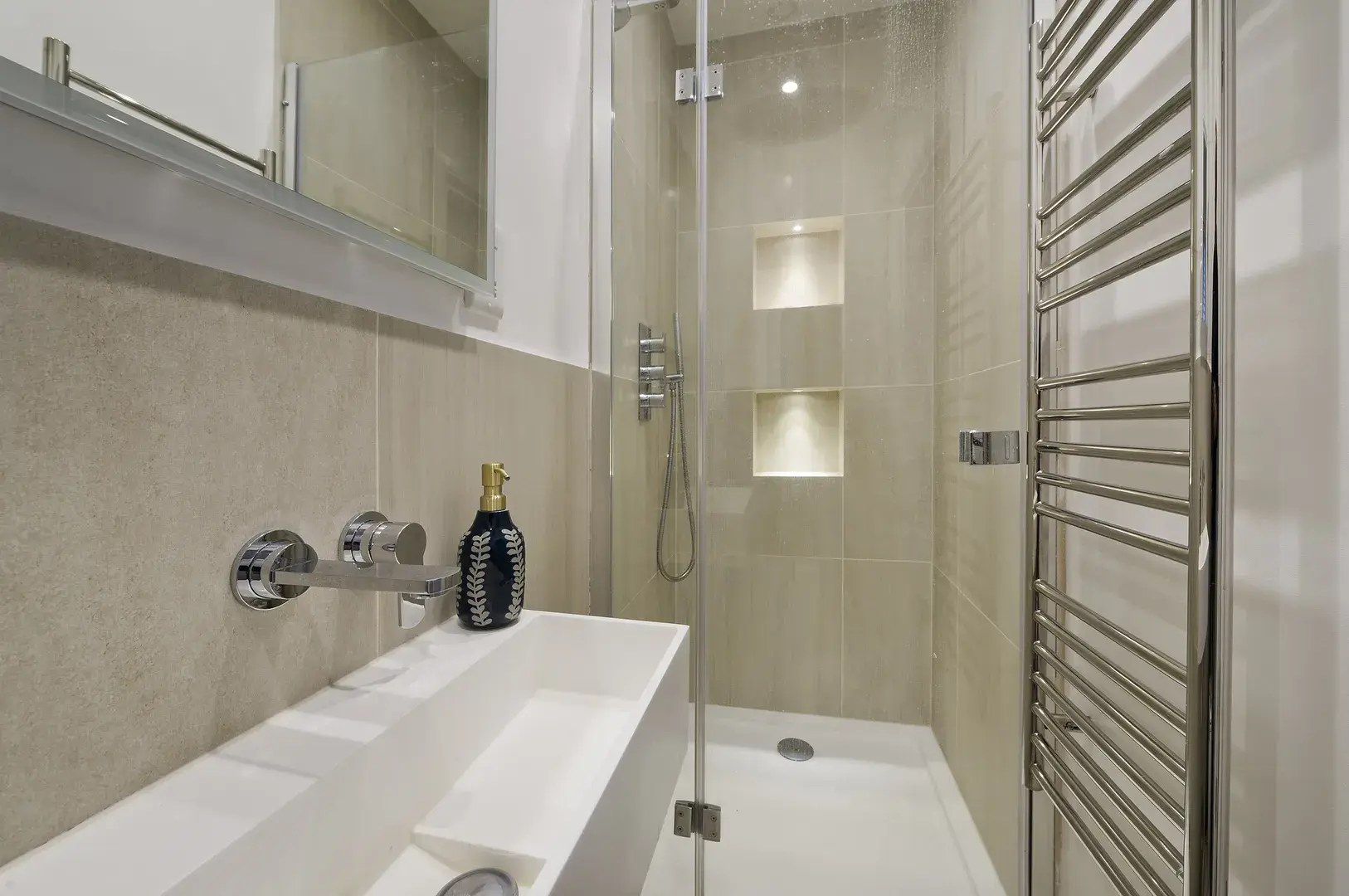 Chesilton Road, holiday home in Fulham, London