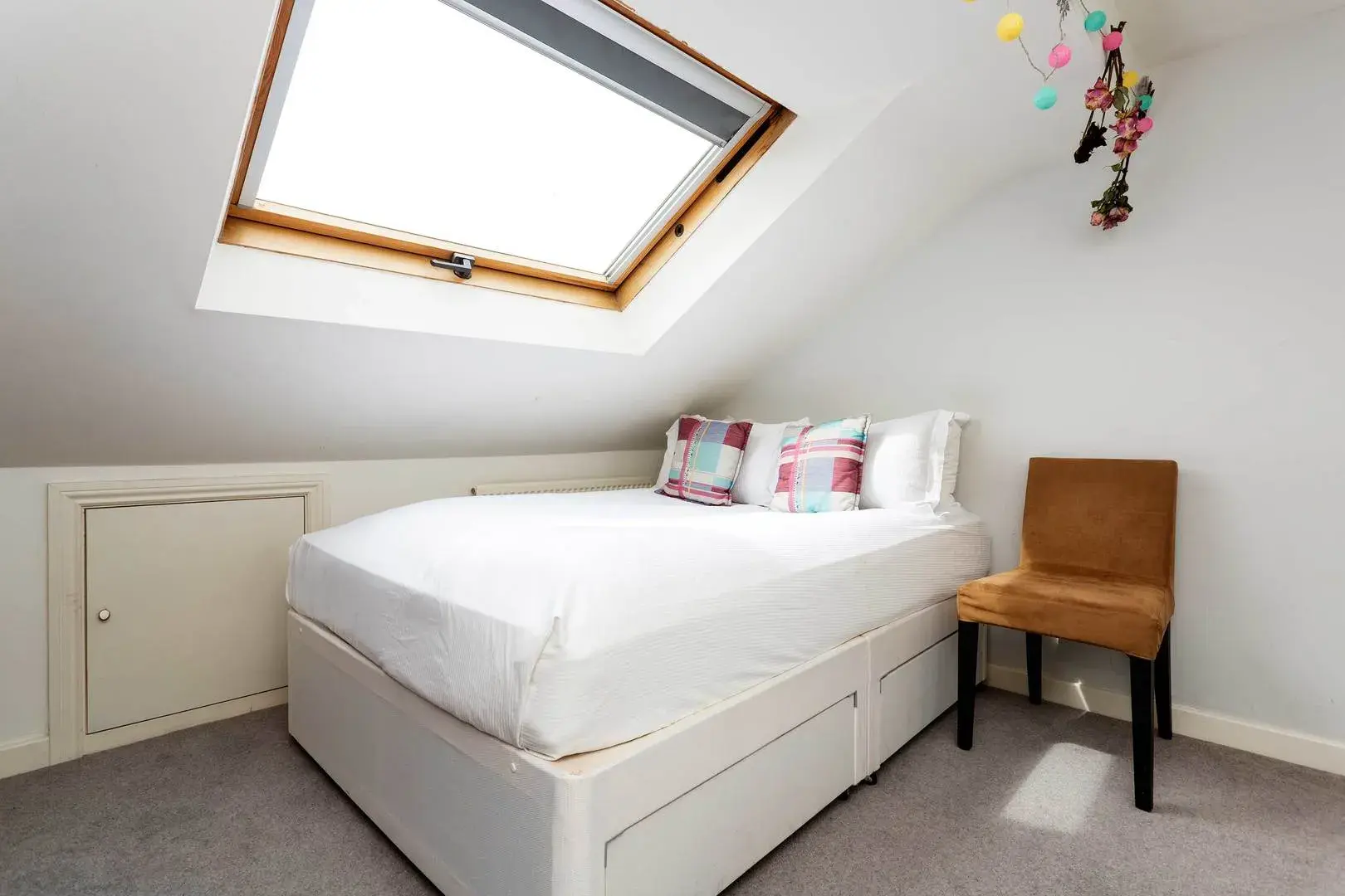 Leathwaite Road, holiday home in Clapham, London