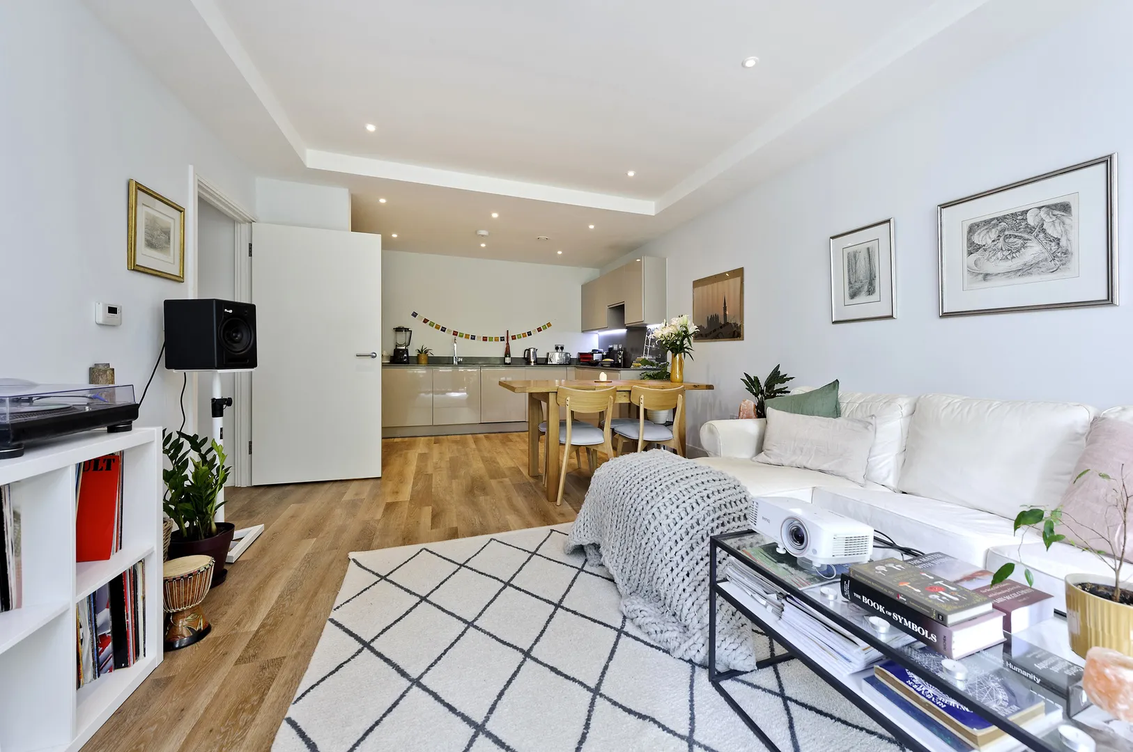 Knaresborough Drive, holiday home in Wandsworth, London