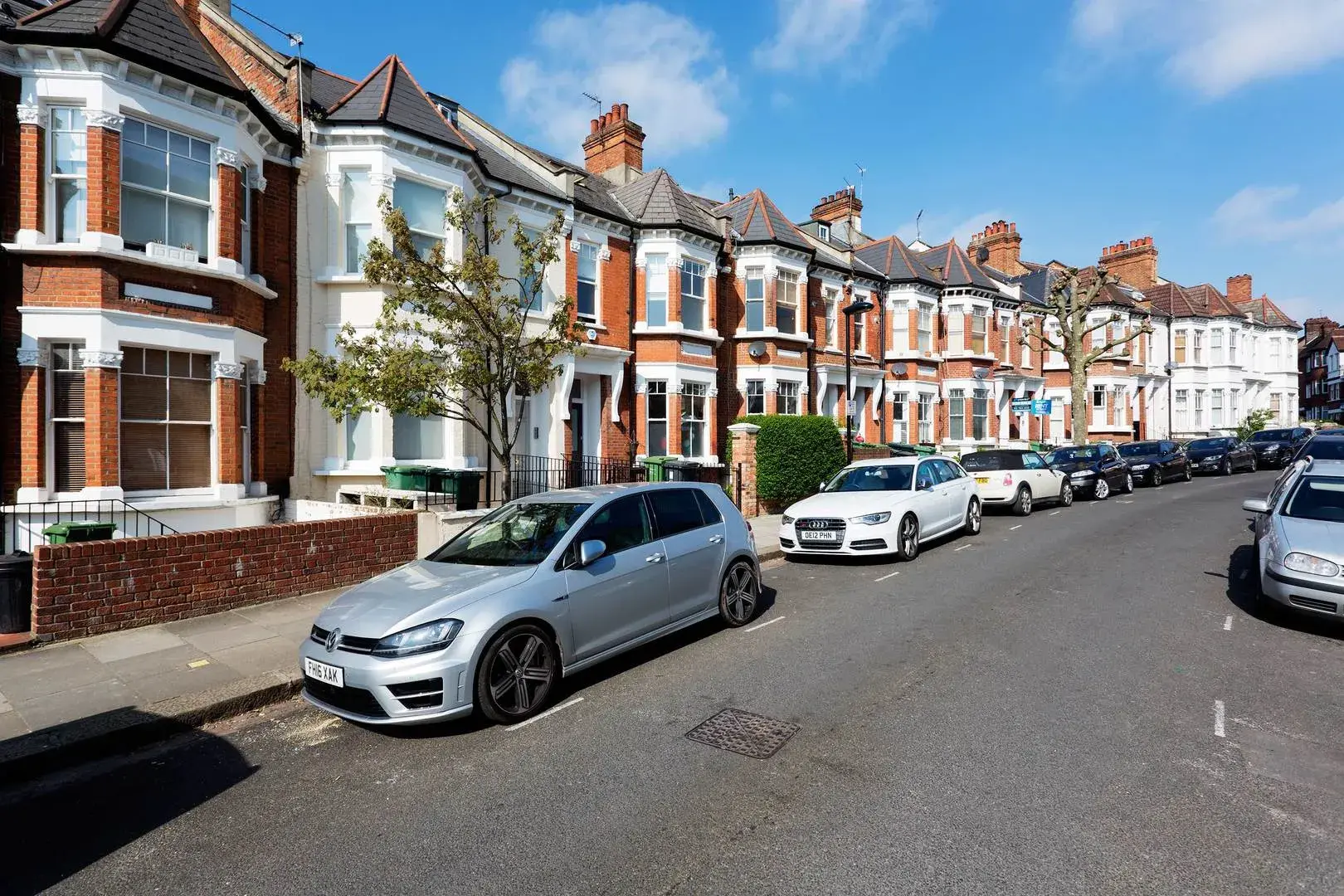 Holmdale Road, holiday home in London