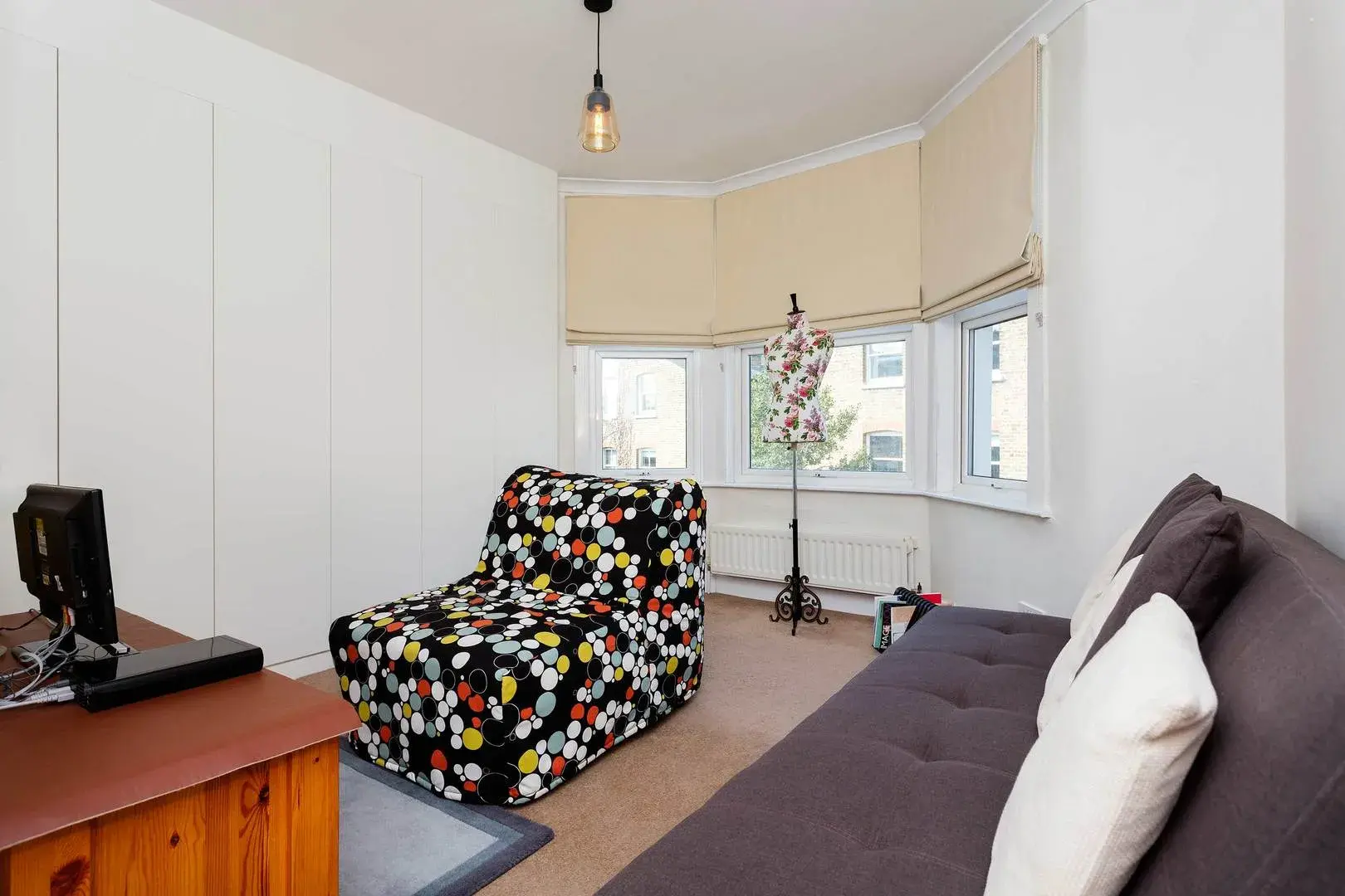 Holmdale Road, holiday home in London