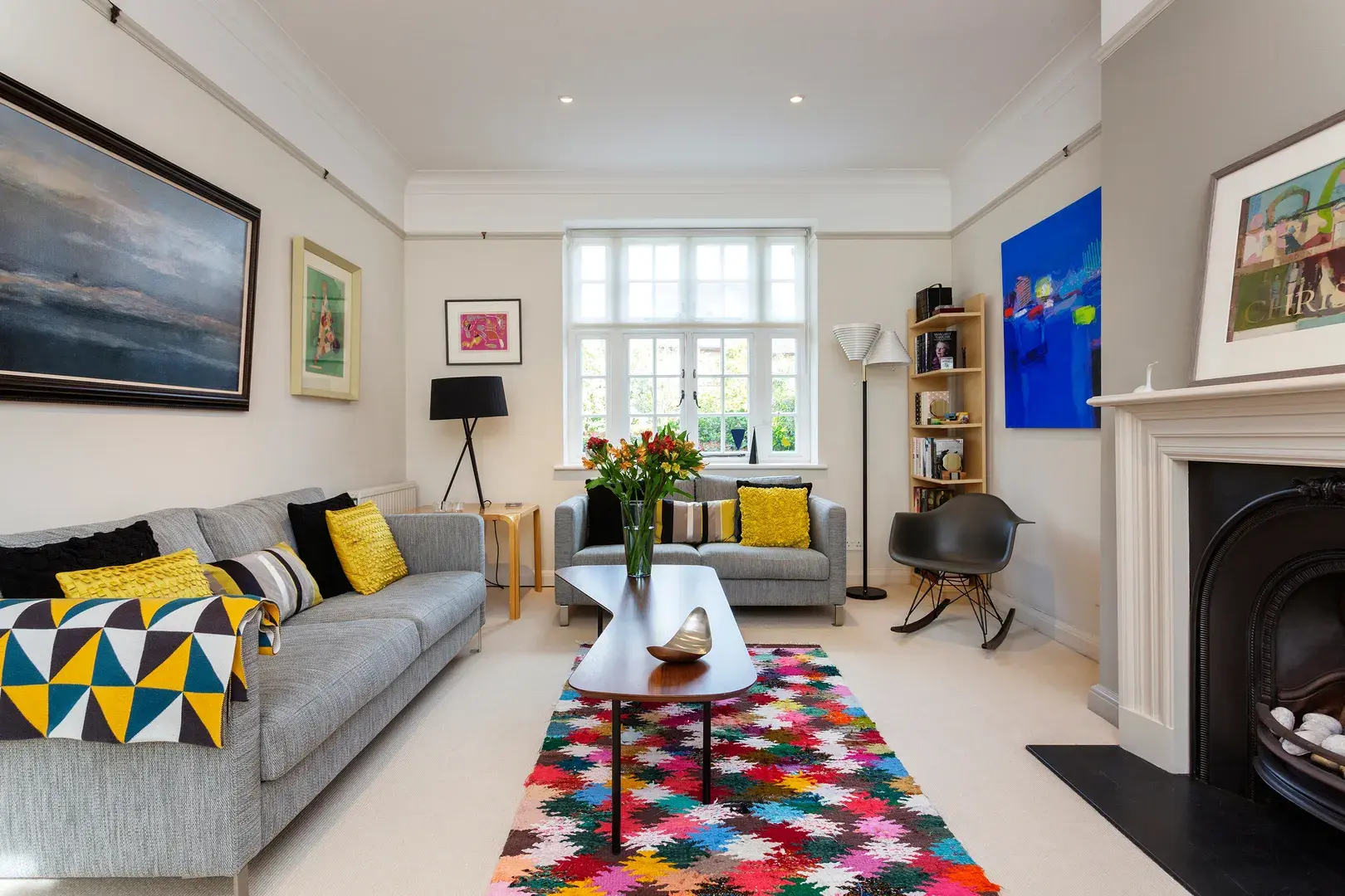 Corringham Road, holiday home in Hampstead, London