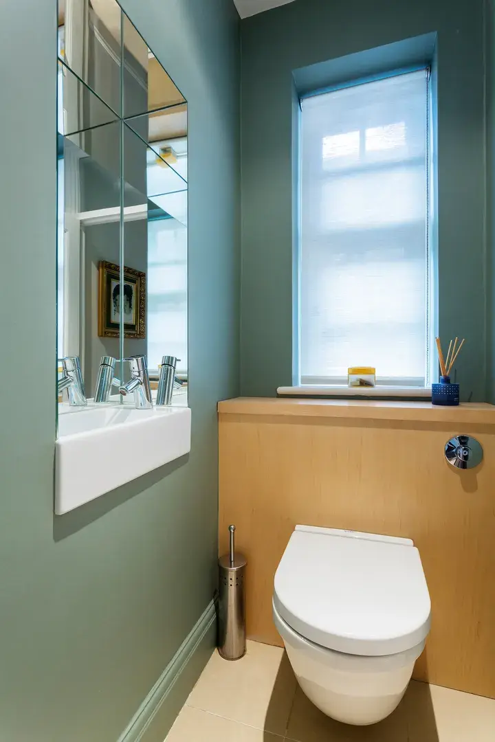 Corringham Road, holiday home in Hampstead, London