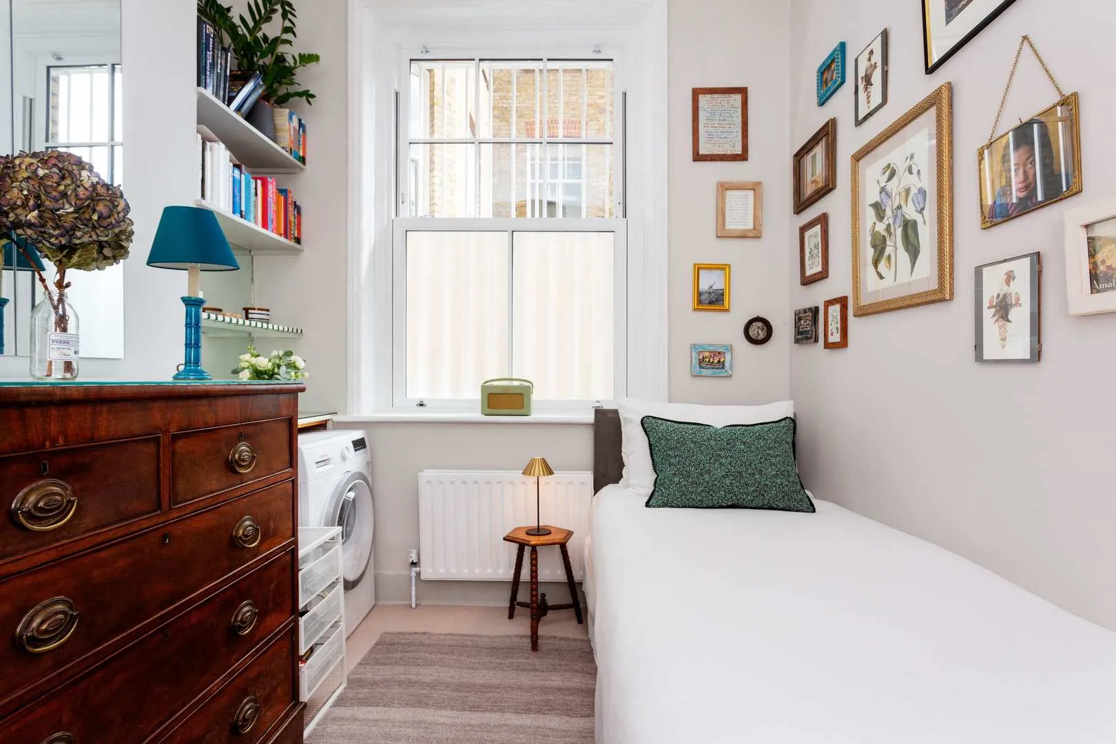 Prince of Wales Drive, holiday home in Battersea, London