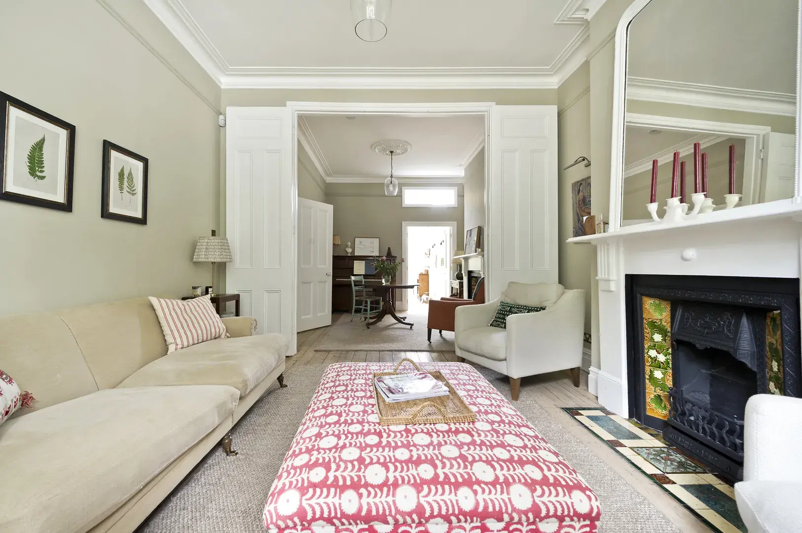 Crescent Lane, holiday home in Clapham, London