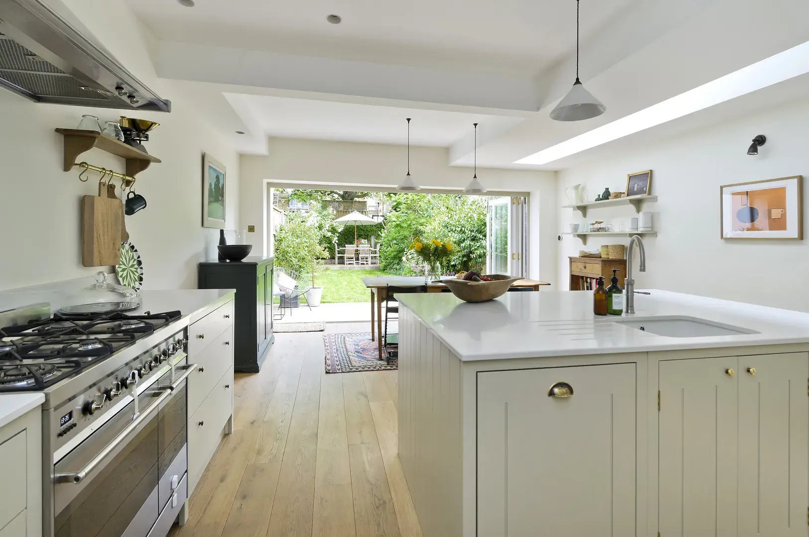 Crescent Lane, holiday home in Clapham, London