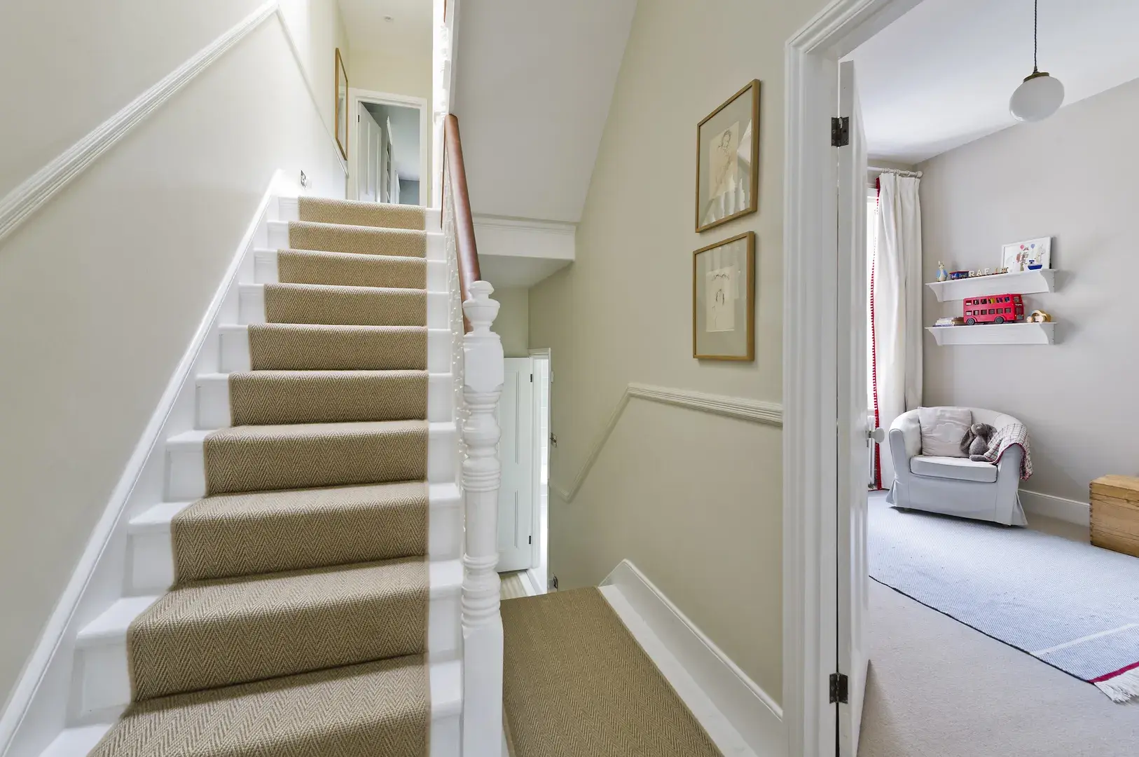 Crescent Lane, holiday home in Clapham, London