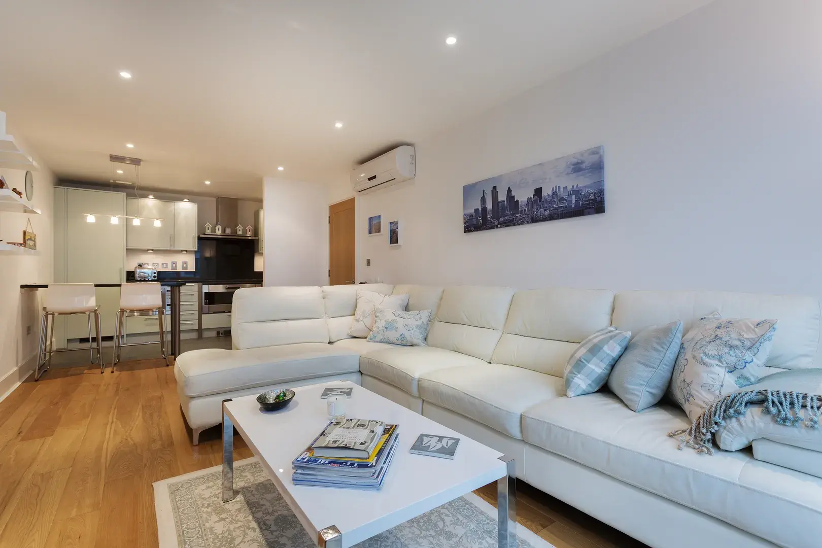 St George's Wharf II, holiday home in London