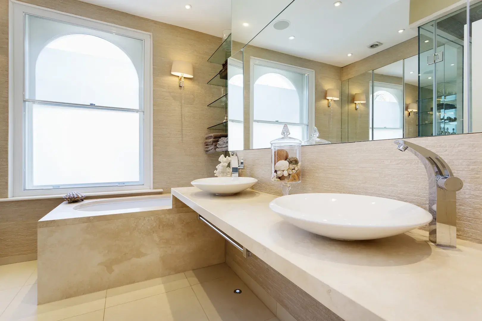 Addison Road, holiday home in Kensington, London