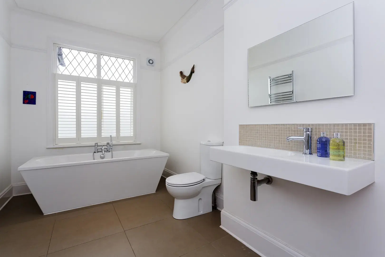 Woodbourne Avenue, holiday home in Wandsworth, London