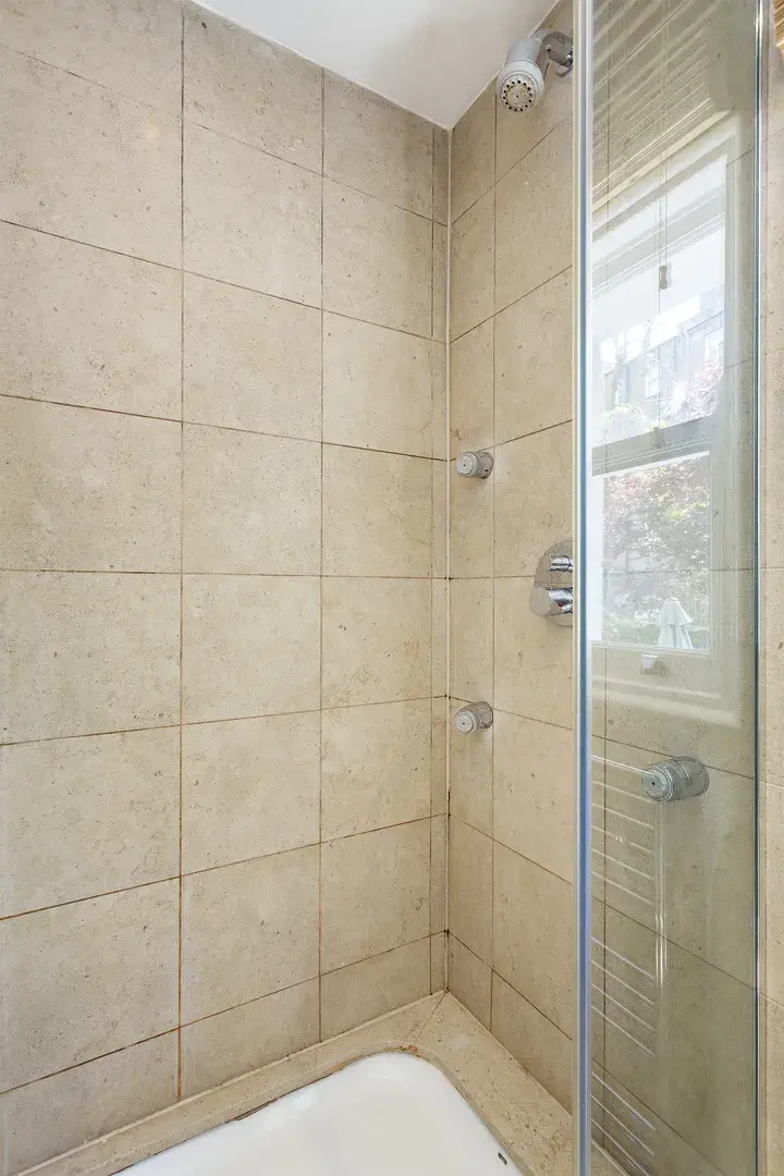 Holland Park Gardens, holiday home in Kensington, London