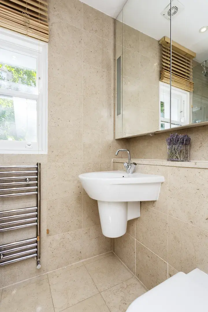 Holland Park Gardens, holiday home in Kensington, London