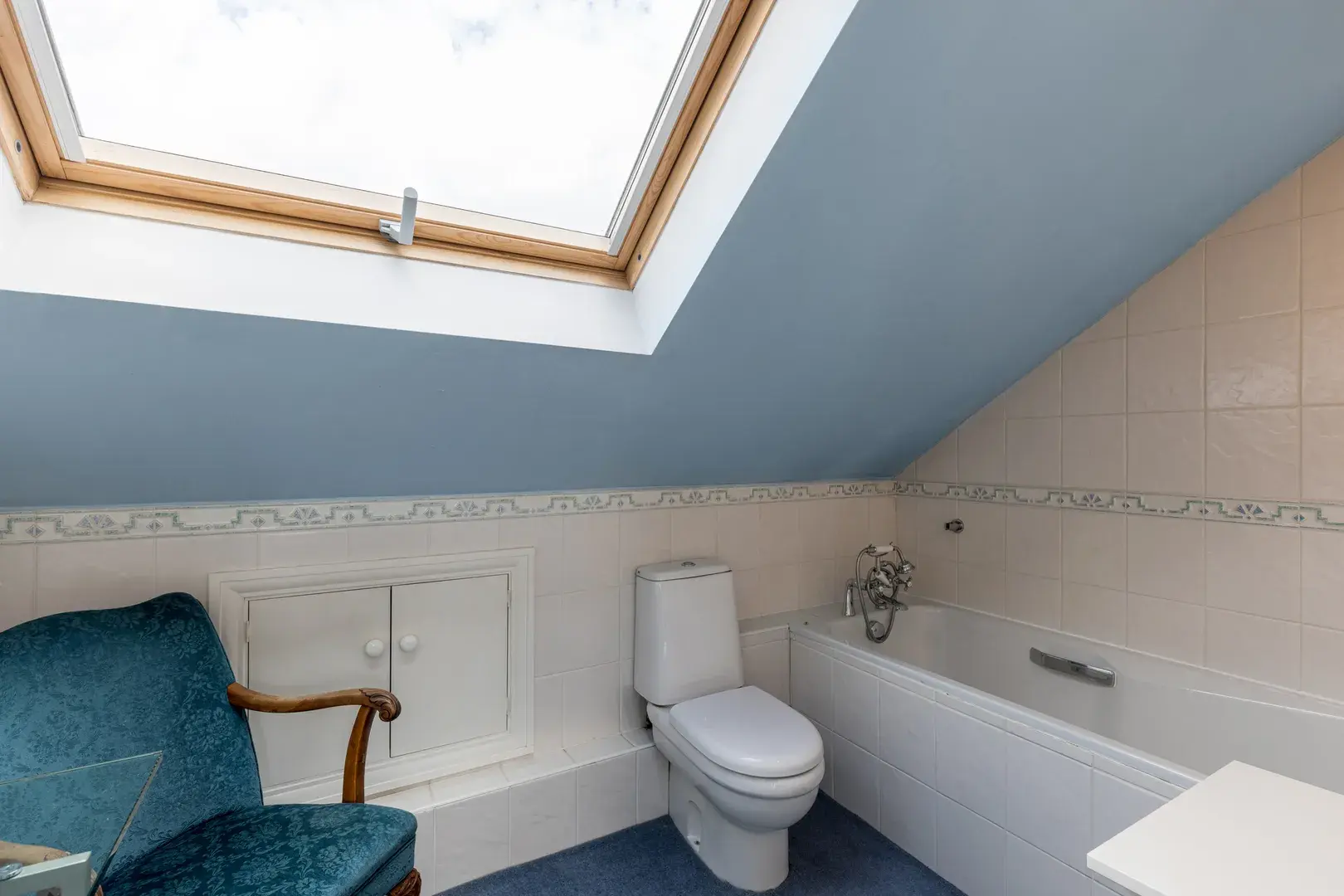 Pensford Avenue, holiday home in Kew, London