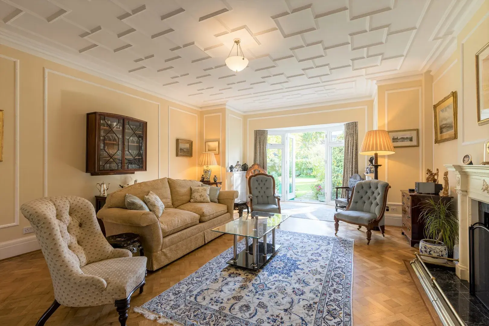 Pensford Avenue, holiday home in Kew, London