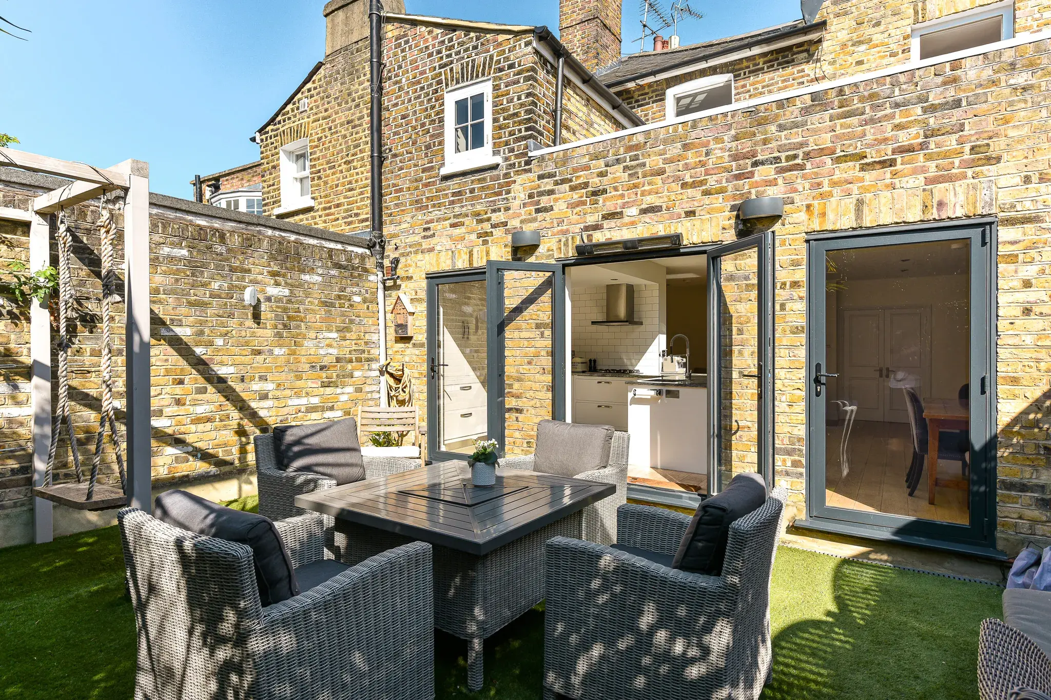 Parkfields, holiday home in Putney, London