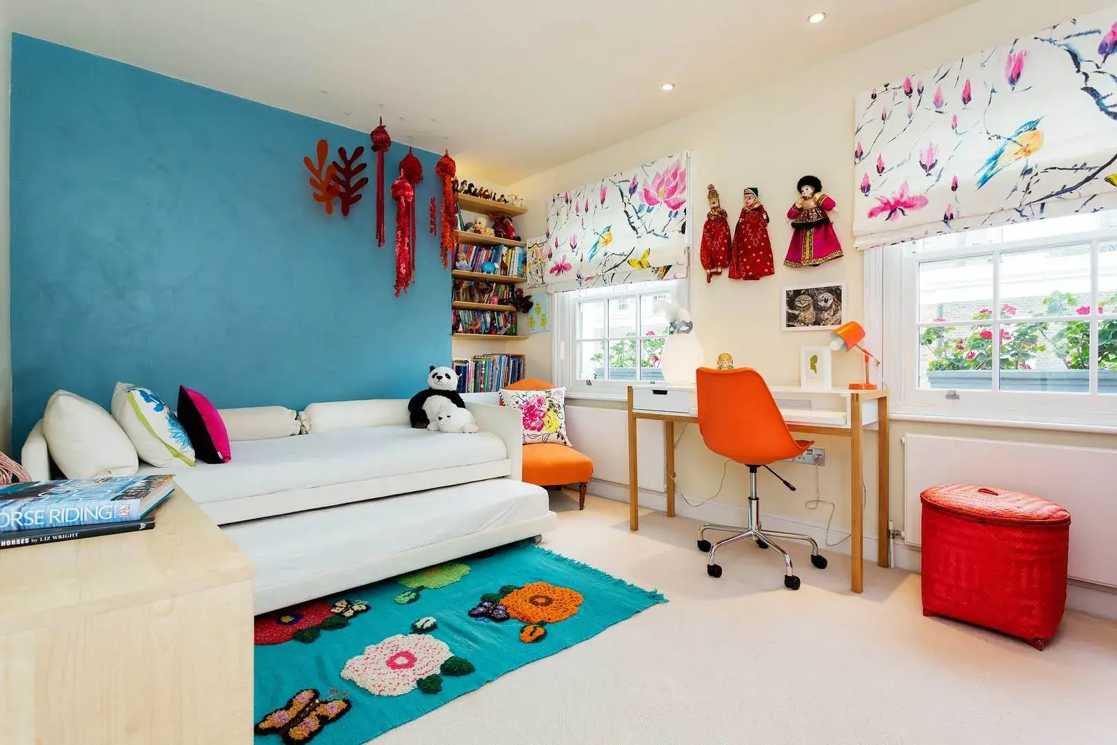 Moore Street, holiday home in Chelsea, London