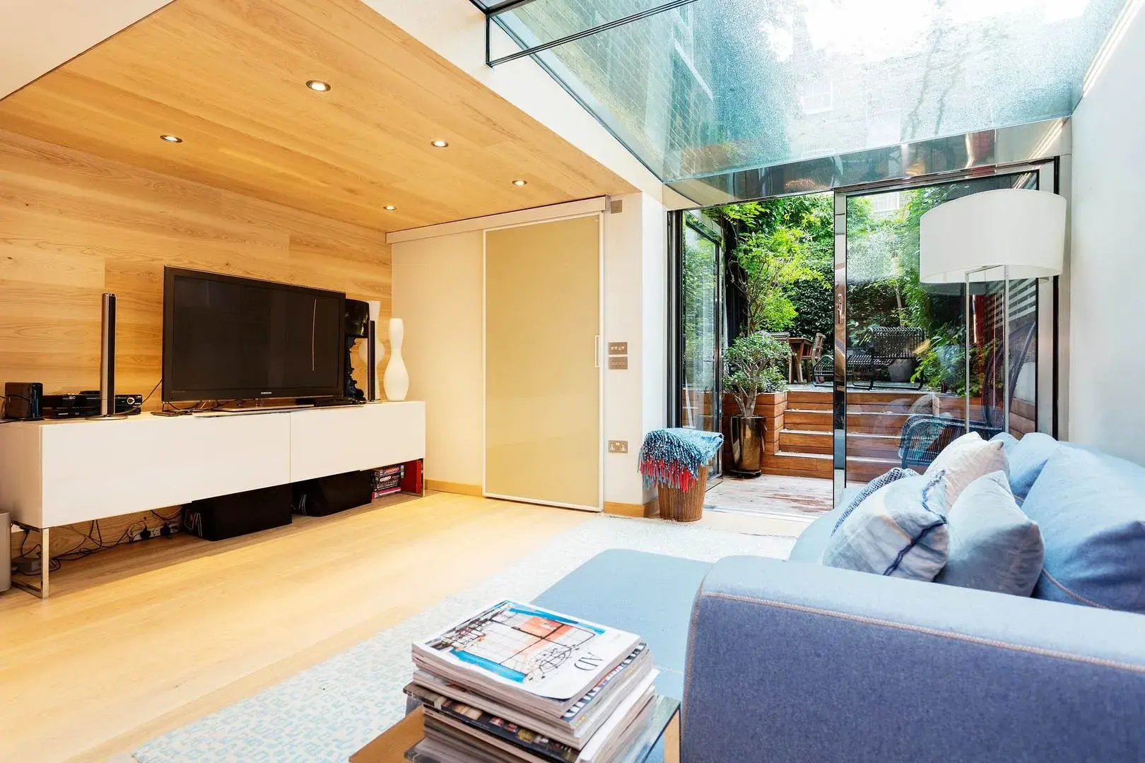 Moore Street, holiday home in Chelsea, London