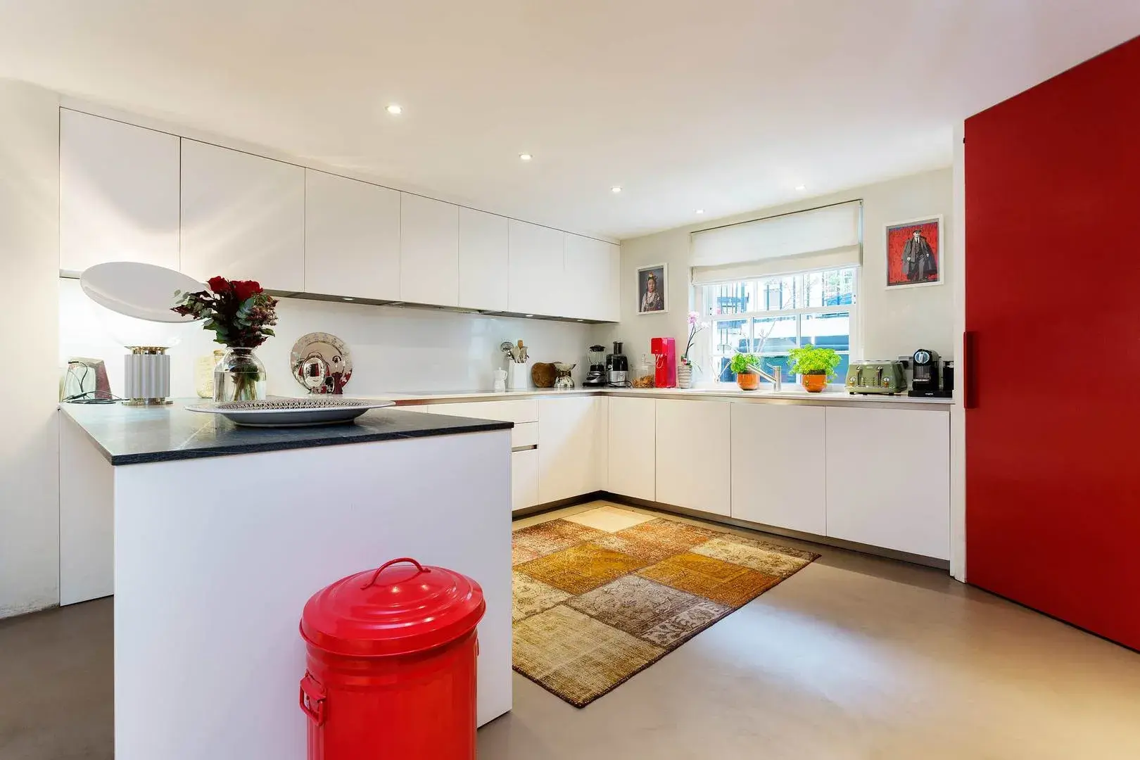 Moore Street, holiday home in Chelsea, London