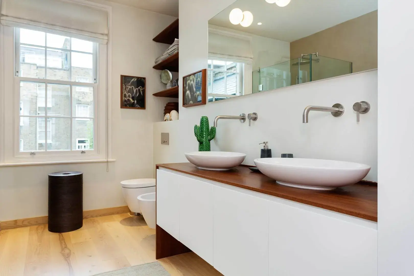 Moore Street, holiday home in Chelsea, London