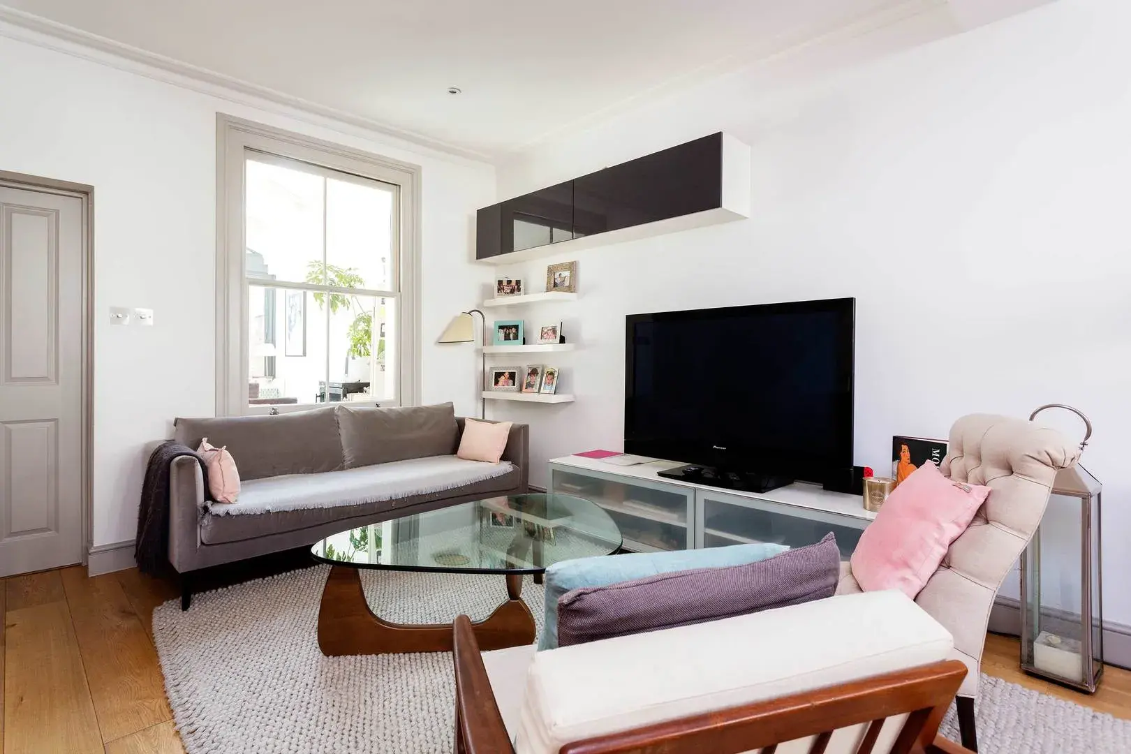 Disbrowe Road, holiday home in Fulham, London