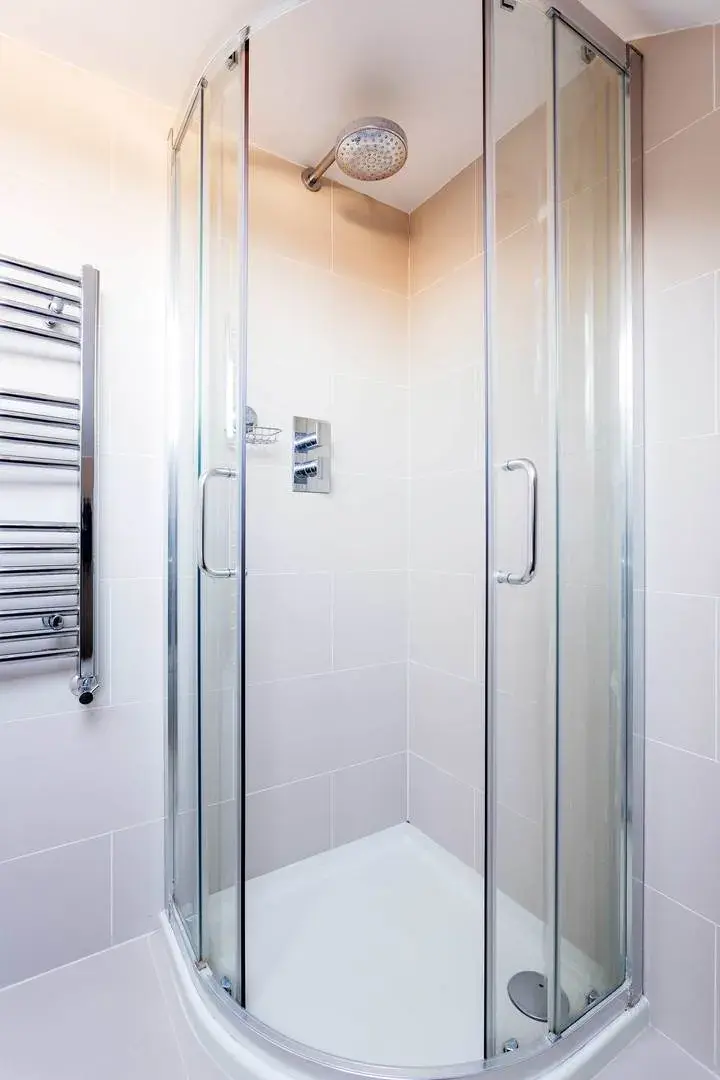 Disbrowe Road, holiday home in Fulham, London