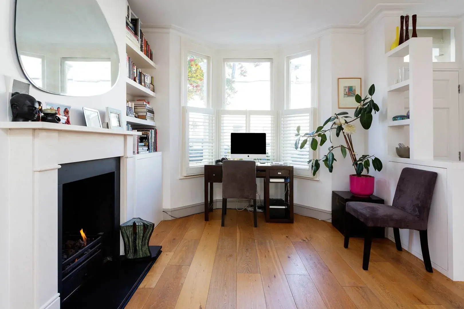 Disbrowe Road, holiday home in Fulham, London