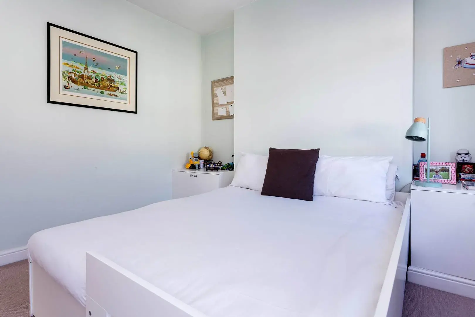 Disbrowe Road, holiday home in Fulham, London