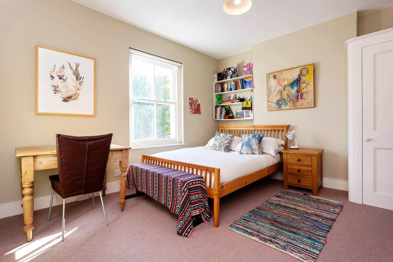 Saint Phillip's Road, holiday home in London