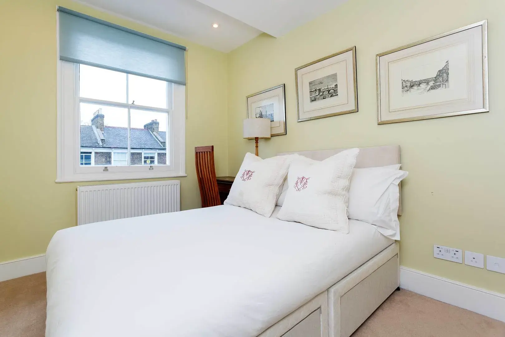 Burnley Road, holiday home in Stockwell, London