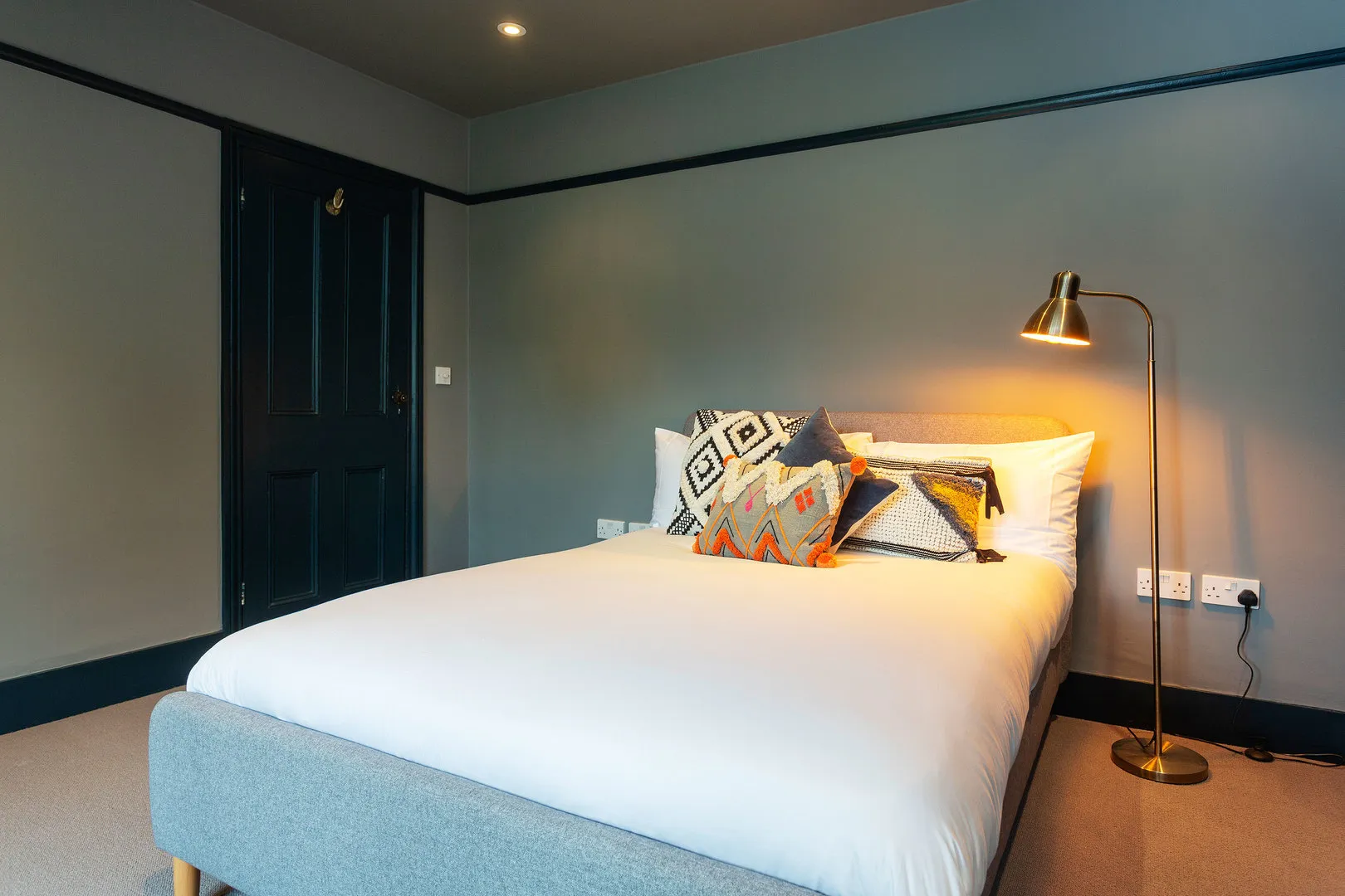 Stile Hall Gardens, holiday home in Chiswick, London