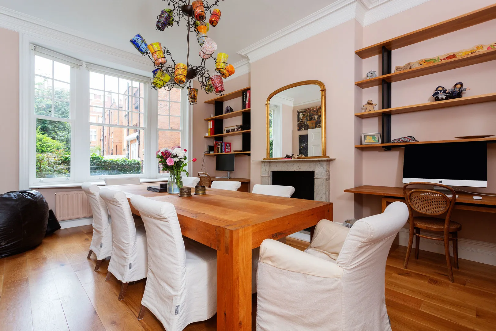 Gloucester Walk, holiday home in Kensington, London