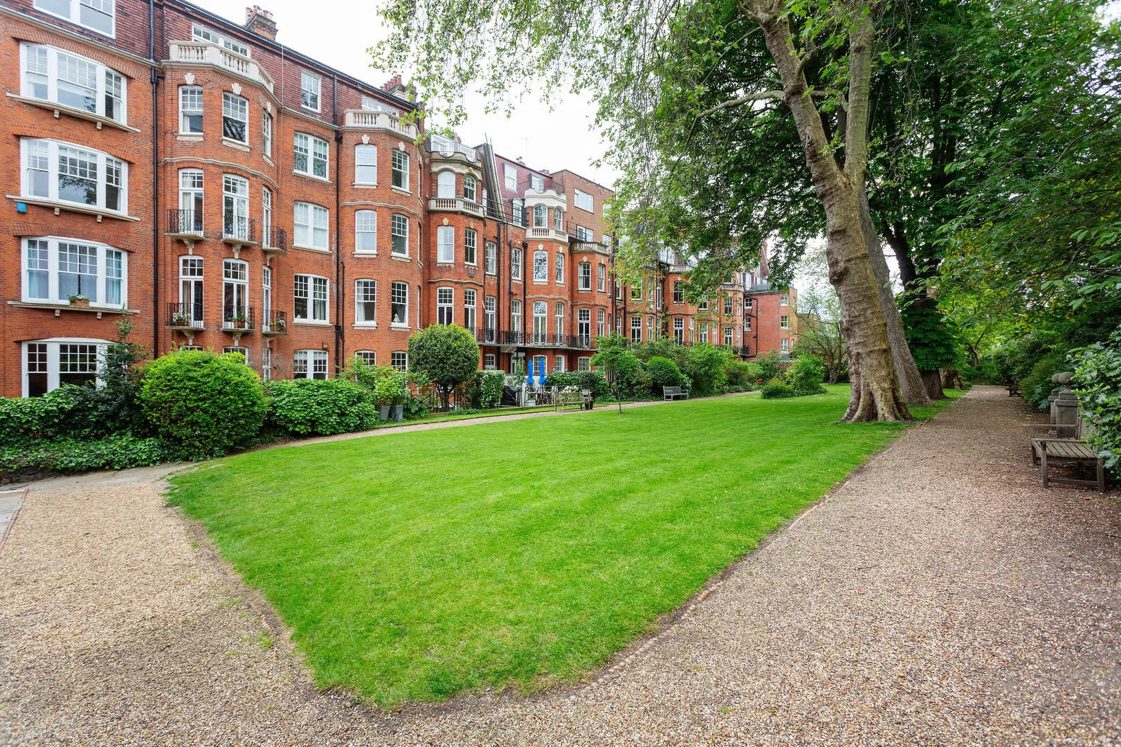 Gloucester Walk, holiday home in Kensington, London