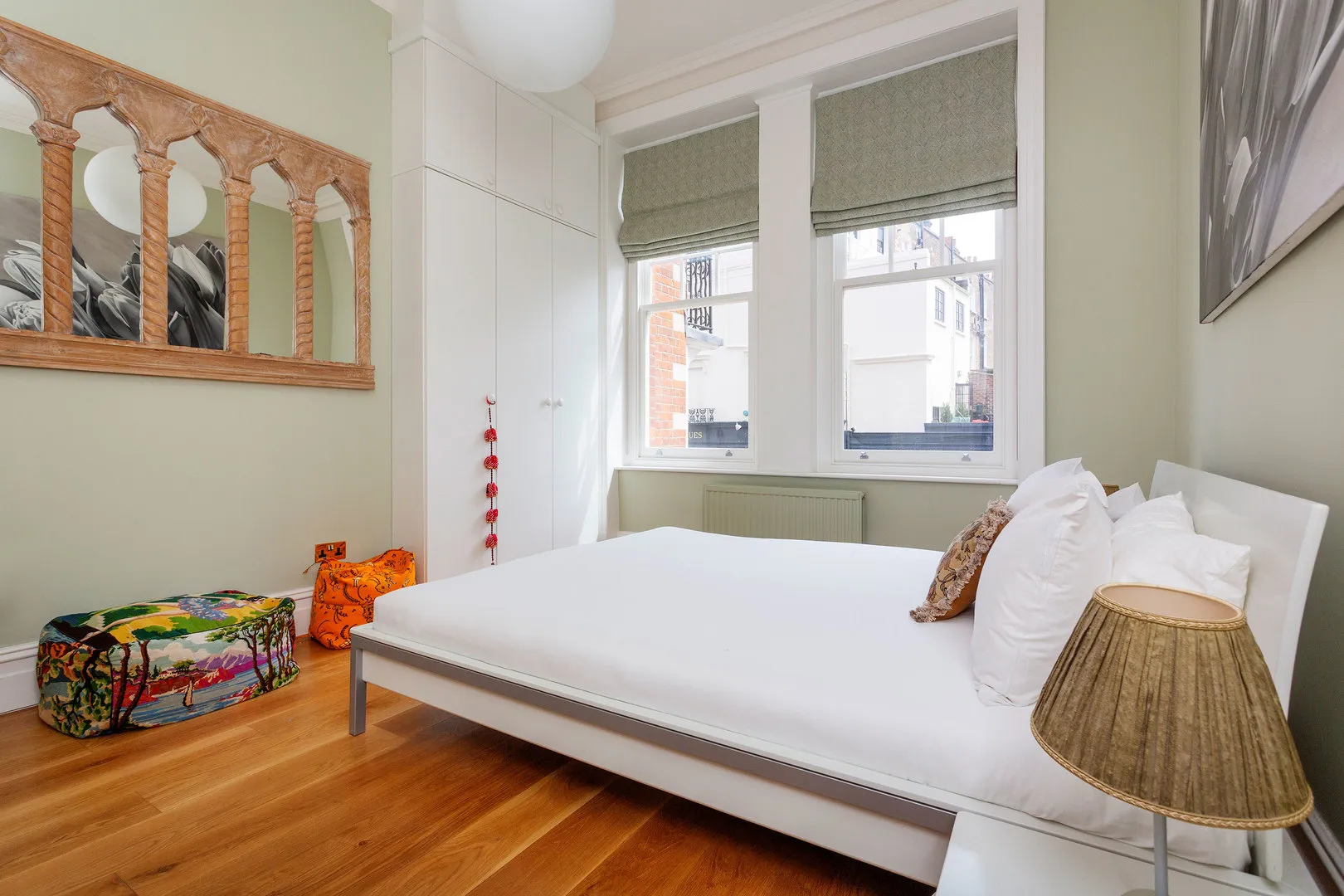 Gloucester Walk, holiday home in Kensington, London