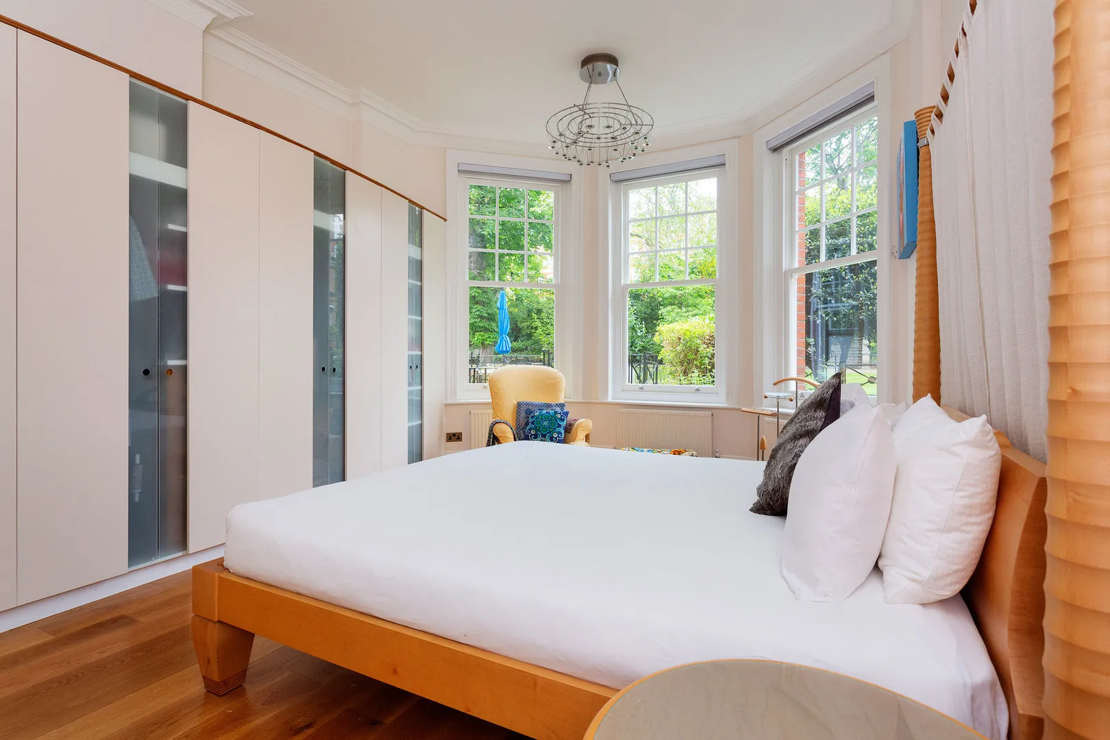Gloucester Walk, holiday home in Kensington, London