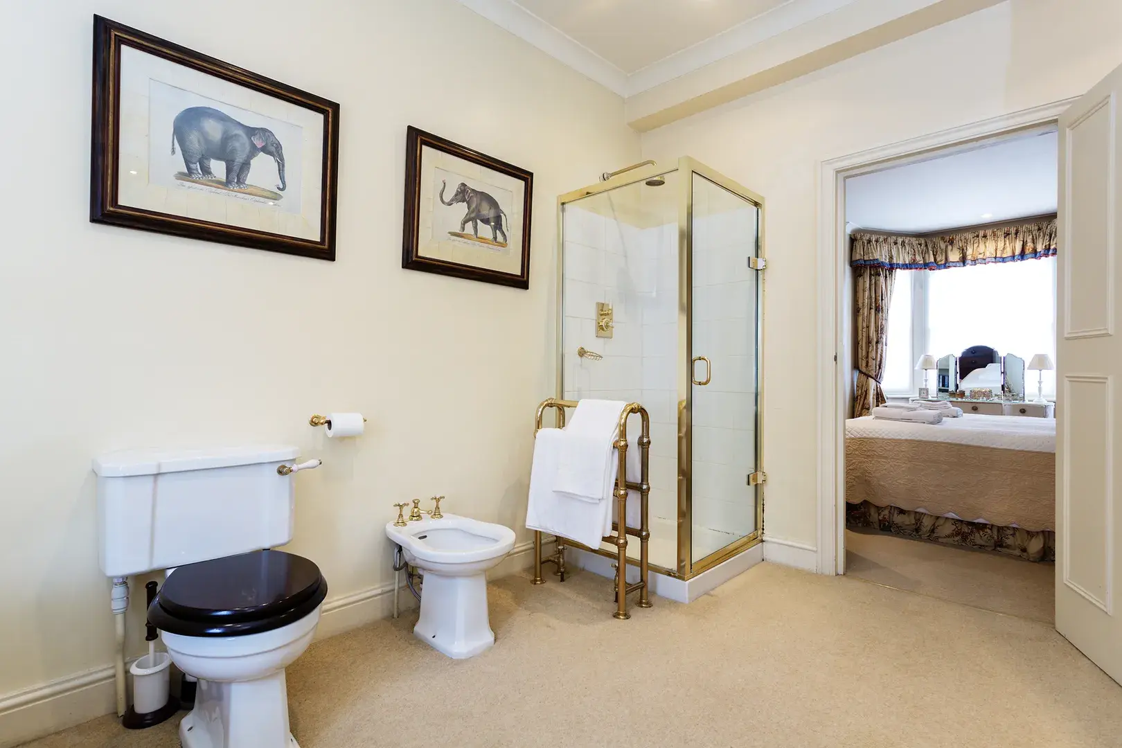 Haarlem Road, holiday home in Hammersmith, London