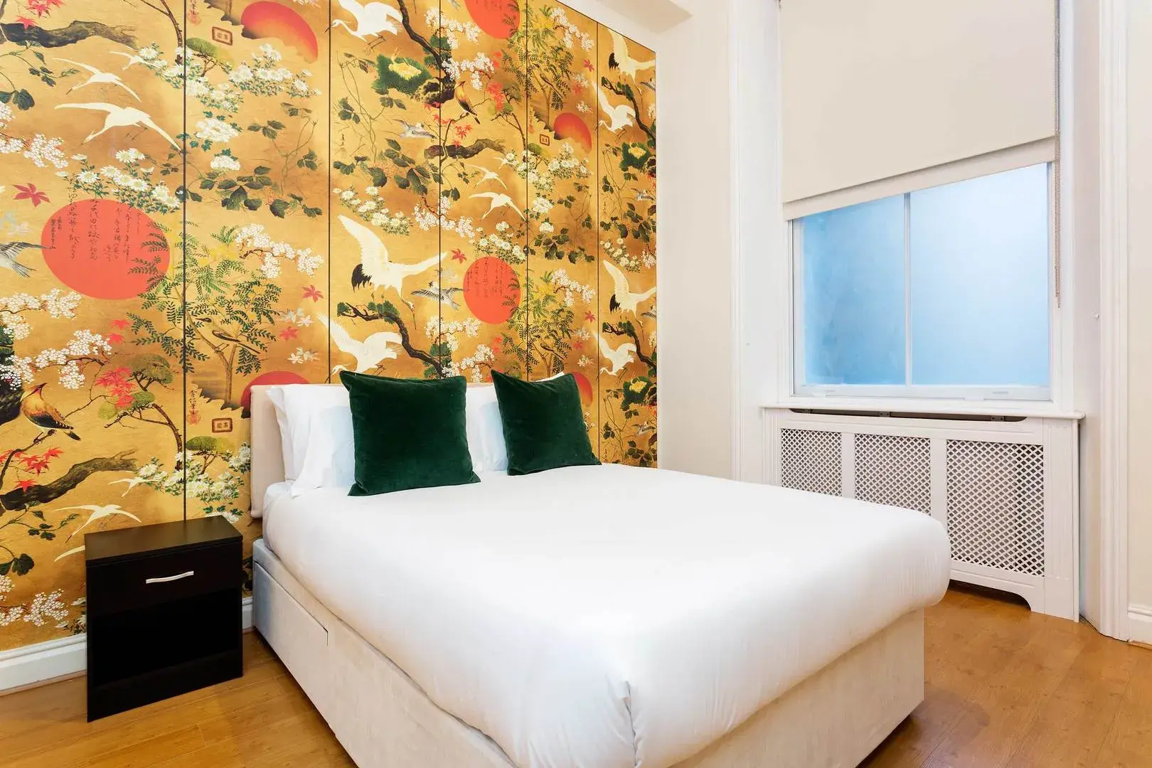 Hogarth Road, holiday home in Earls Court, London