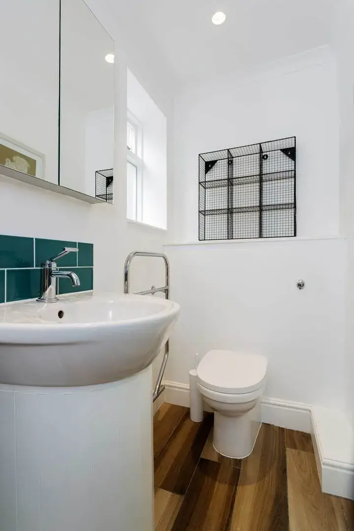 Dorlcote Road, holiday home in Wandsworth, London