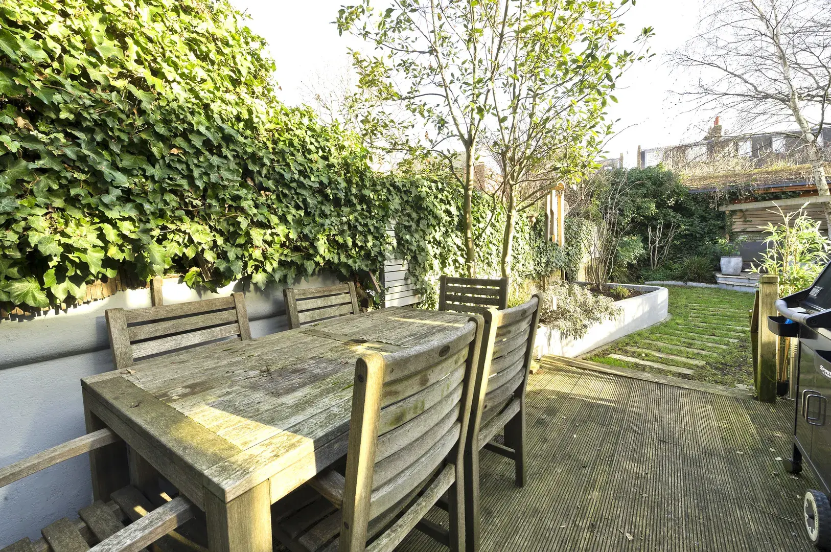 Sugden Road, holiday home in Battersea, London
